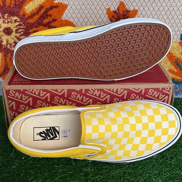 Vans Classic Slip On Checkerboard Cyber Yellow/True White Men’s sneakers - Picture 4 of 16